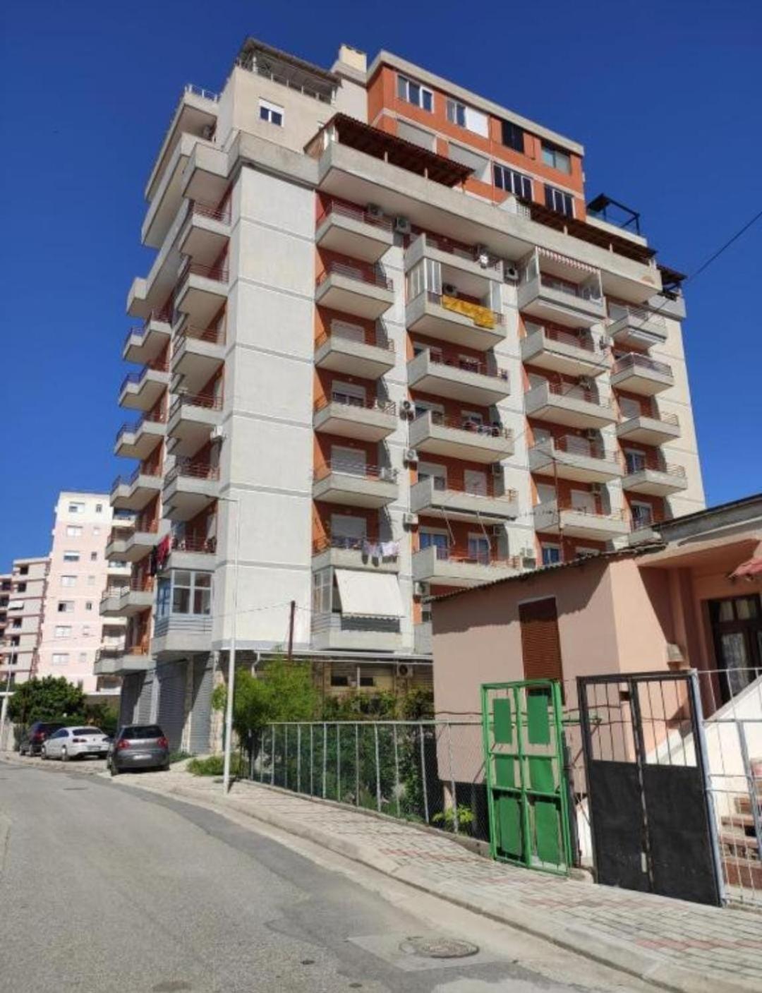 Apartament Amal *